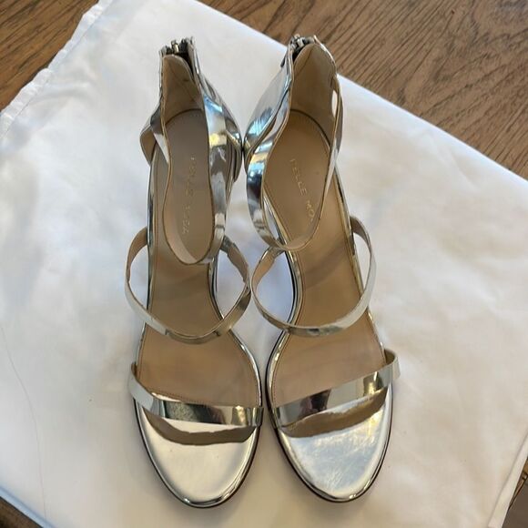 PELLE MODA LEATHER STRAPPY HEELS.  ZIPPER IN BACK.  NEW - Picture 2 of 7